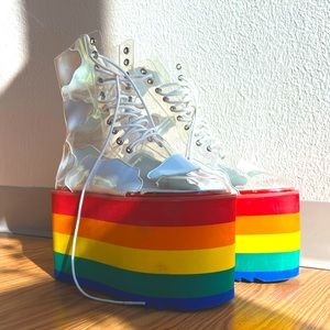 Happy Daze Rainbow Platform